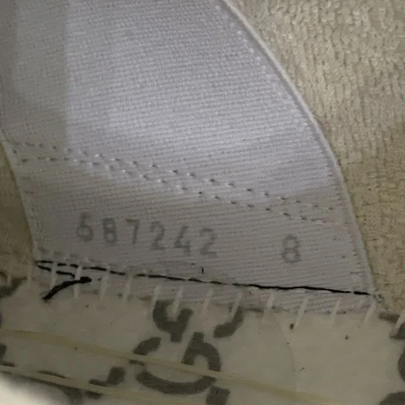 GUCCI Ultrapace Sneakers Size 8